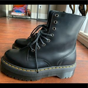 Jadon Dr Martens